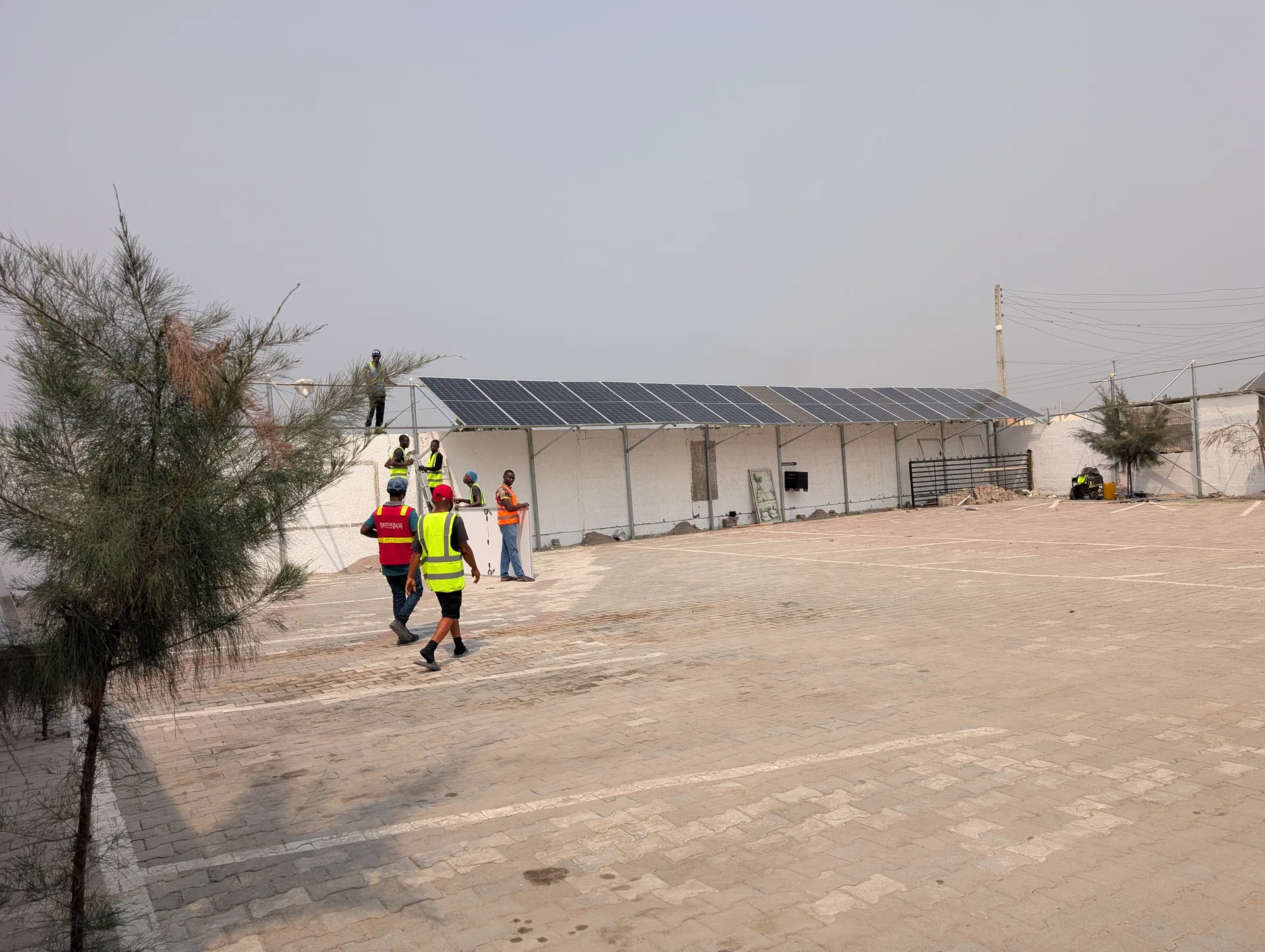 Completed solar carport in the Teknoberg field archive